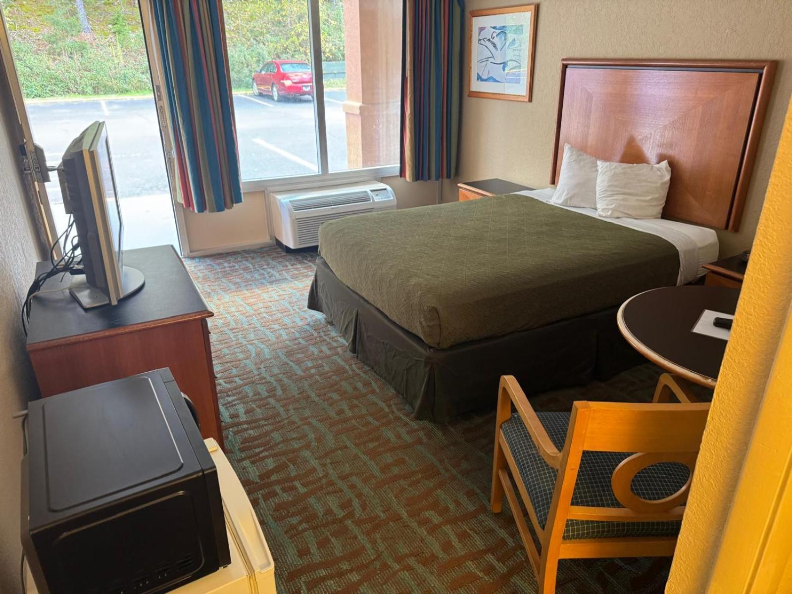 Oyo Hotel Harriman Near I-40 외부 사진