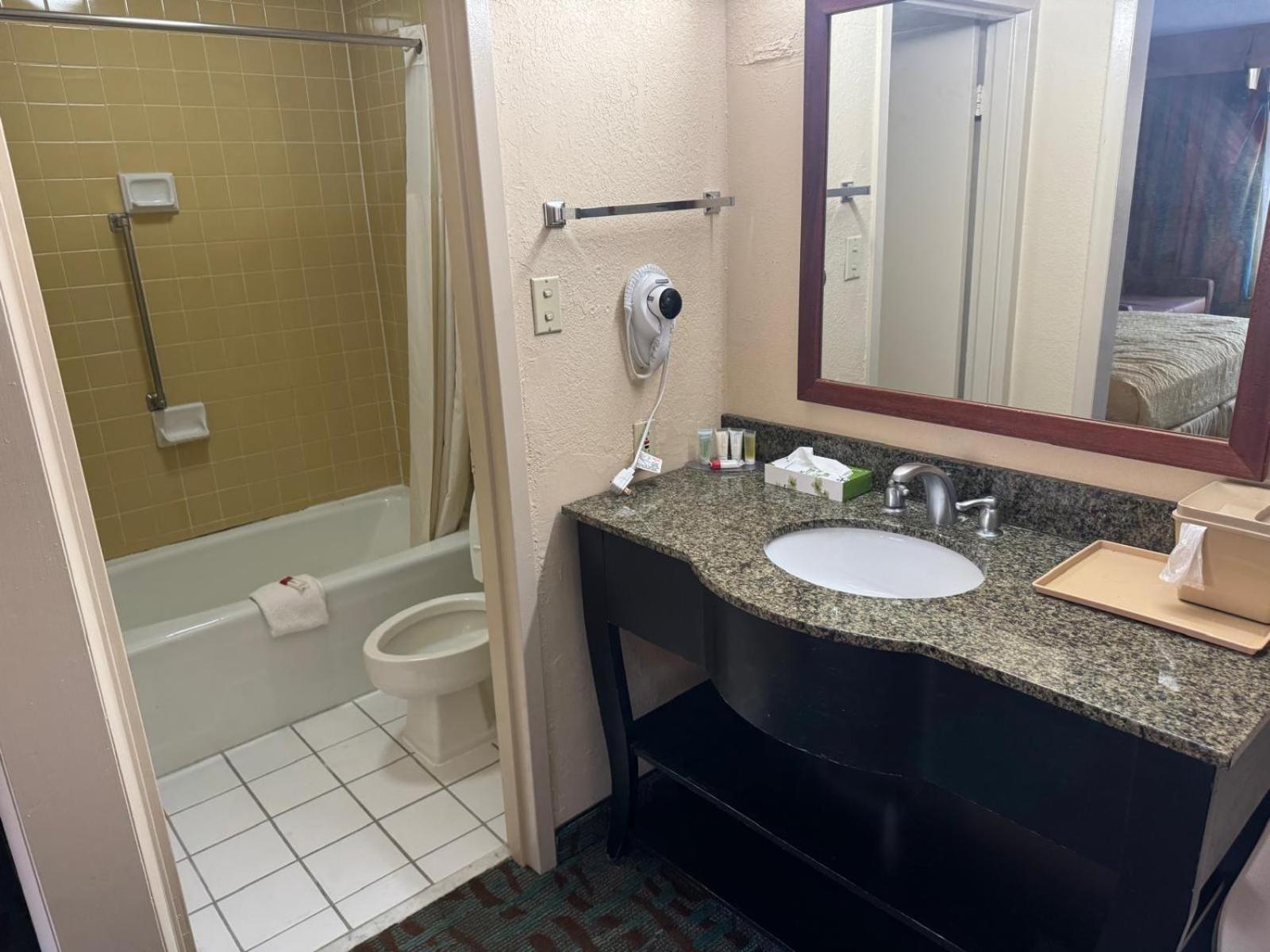 Oyo Hotel Harriman Near I-40 외부 사진