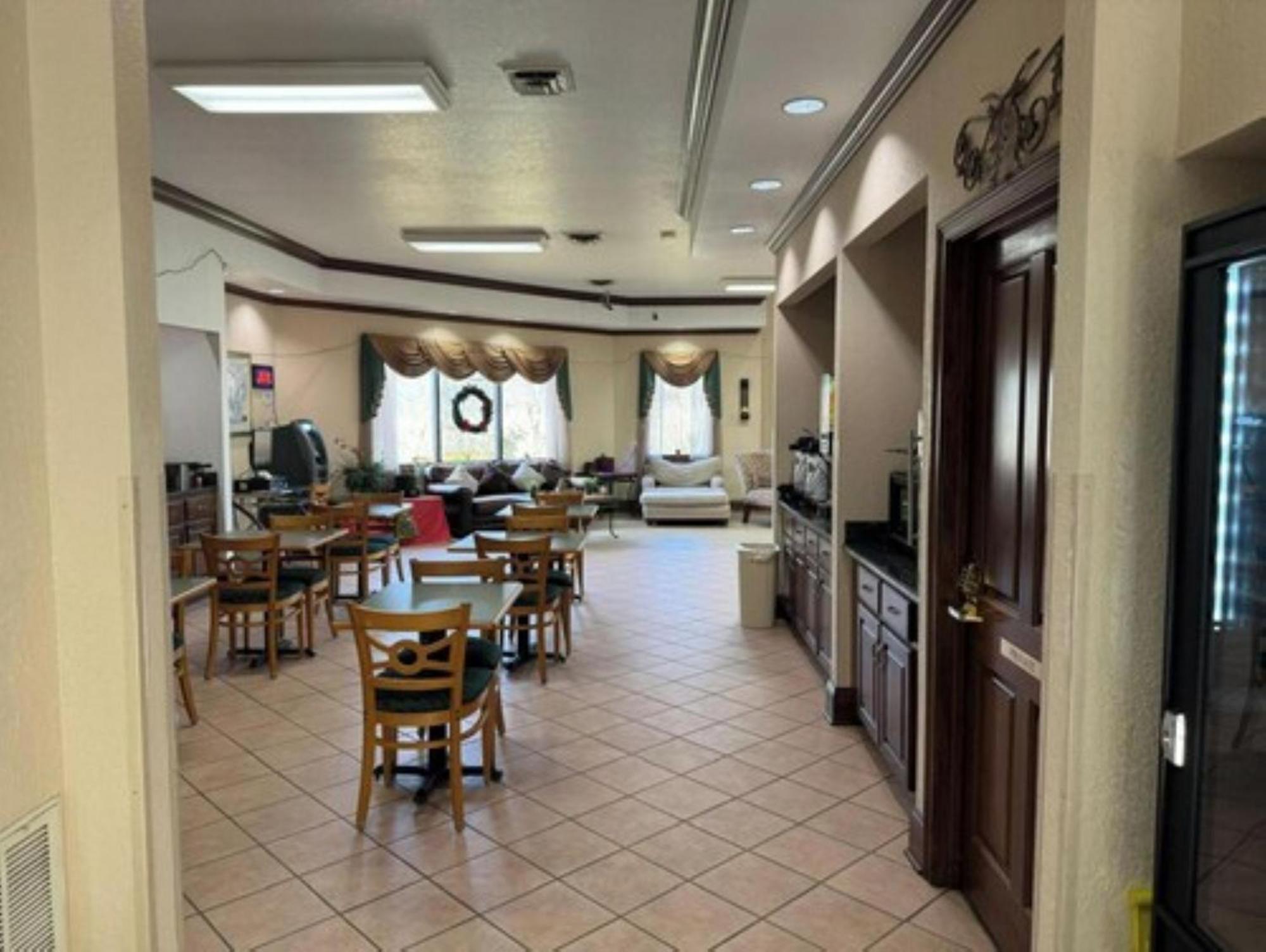 Oyo Hotel Harriman Near I-40 외부 사진